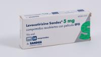 LEVOCETIRIZINA SANDOZ 5 mg COMPRIMIDOS RECUBIERTOS CON PELICULA EFG